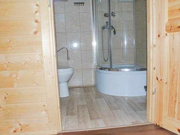 Domek parterowy łazienka