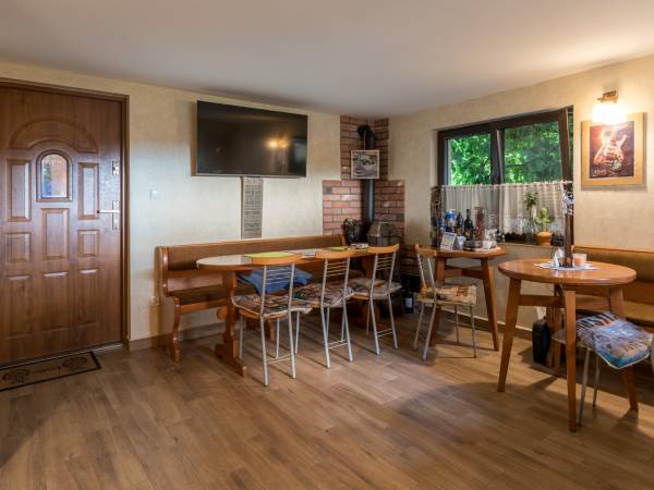 Pokoje i Domek U Marii