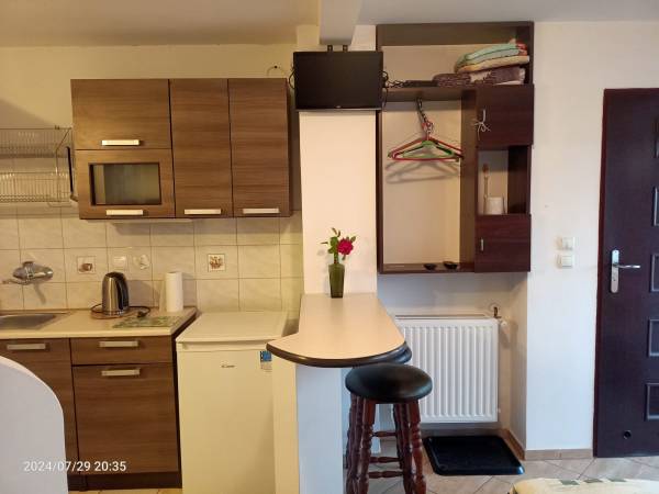 Apartament 2os z przynależnym parkingiem i tarasem 