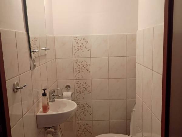 Apartament 2os z przynależnym parkingiem i tarasem 