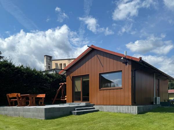 Domki do wynajęcia nad jeziorem w Wilkasch