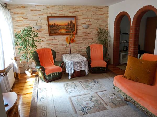 Eden Komfortowe Pokoje i Apartament