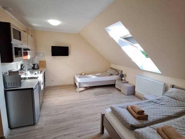 Studio 3 os z aneksem i łazienką