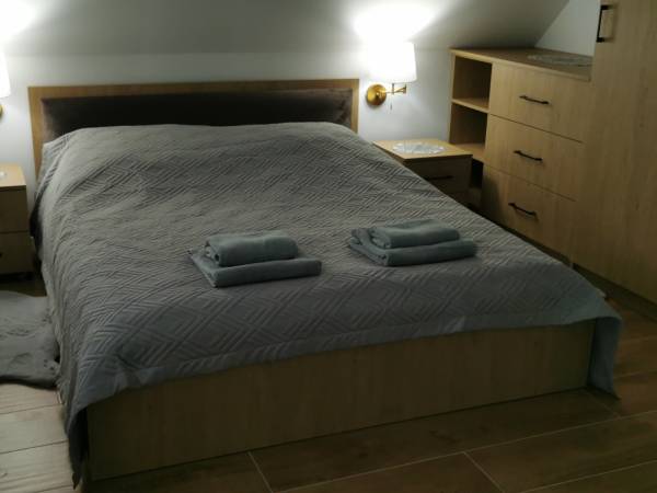 Sypialnia w nowym domku 