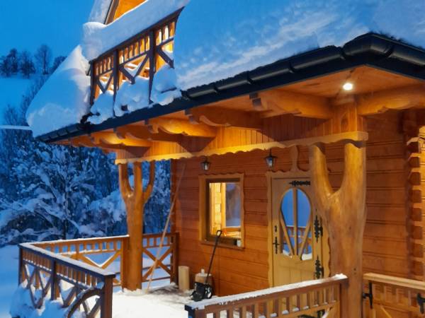 Dla miłośników jazdy na nartach, sankach,