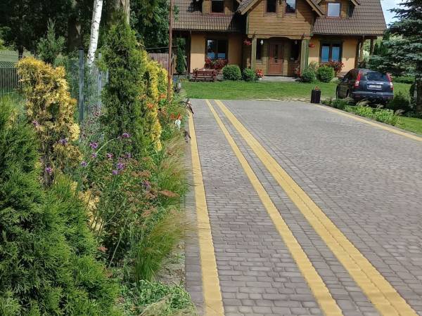 Pokoje i domki Polna Dolina