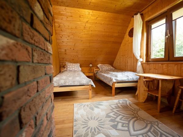 sypialnia trzyosobowa