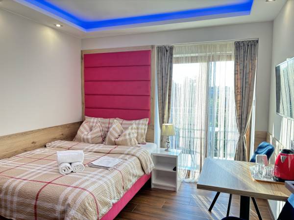 Pokoje i Apartament Asenata