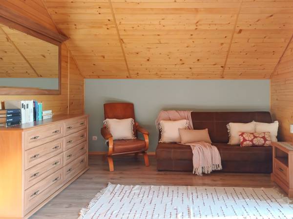 Dom nr 1 duża sypialnia na piętrze