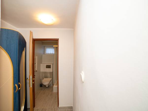 POKÓJ nr 2 z łazienką w pokoju