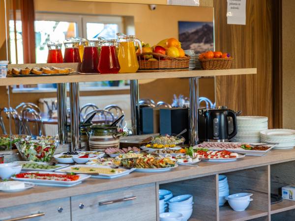 Śniadanie w formie bufetu