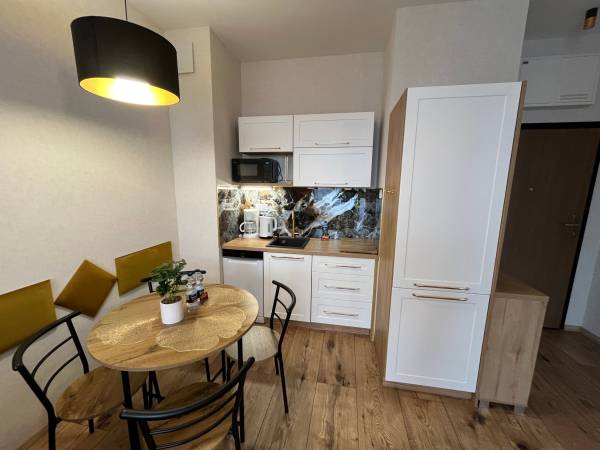 Apartamenty i pokoje gościnne Morze-Kwatery