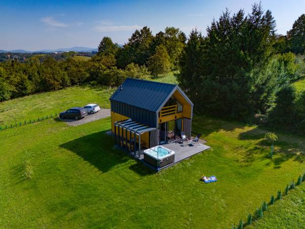 Piotrowiczówka Osada w Szczyrzycu