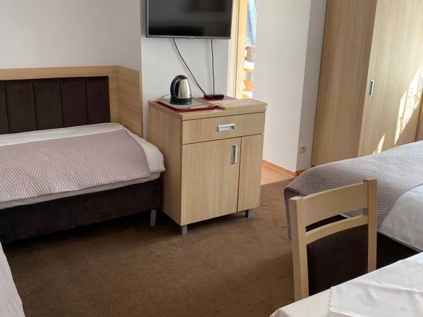 Pokoje gościnne Ostoja