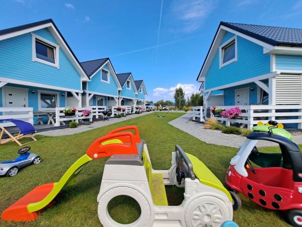 Widok domków od południa 