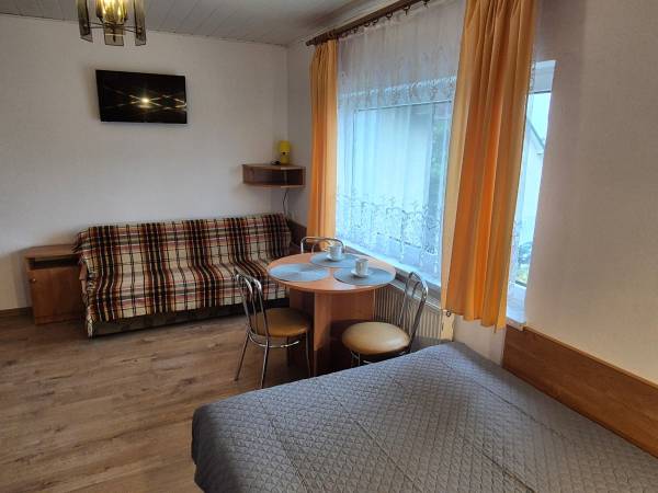 Pokój z łazienką nr 11