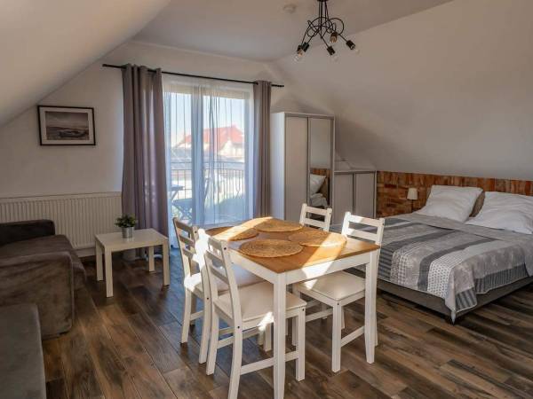 Apartament jednopokojowy na piętrze 