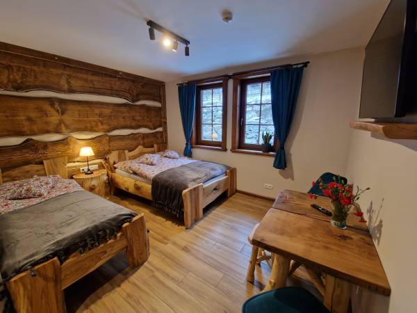 Pokój 3 osobowy z łazienką 