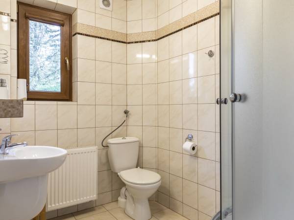 Łazienka pokój 2-osobowy