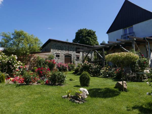  "Róże i Jabłonie" Agroturystyka