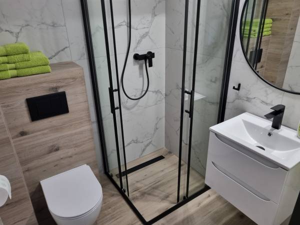  łazienka pokój 24m2 i 20m2