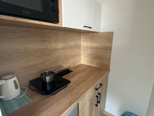 3 -osobowy mini aneks