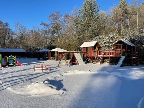 Gajówka - Całoroczne Pokoje i Apartamenty