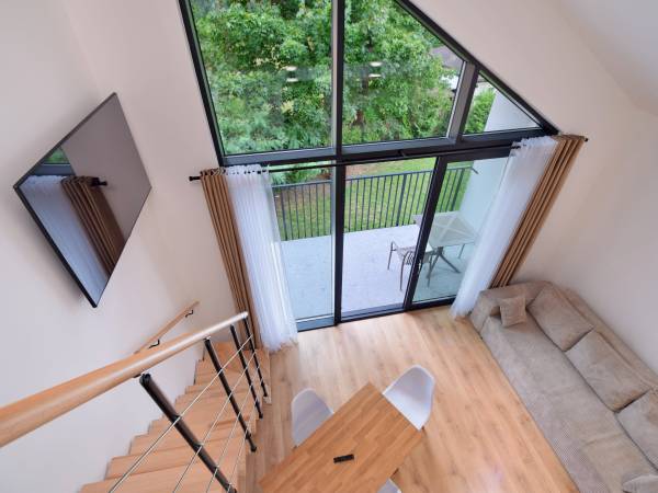 apartament z antresolą od strony podwórka