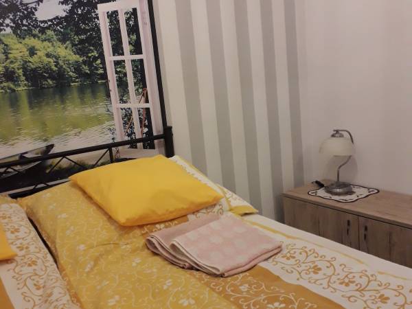 Apartament całoroczny u Grzegorza. Lidzbark-Mazury. Oddzielne wejście. Budynek parterowy.