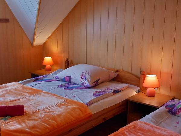 pokój nr 2 - pomarańczowyp