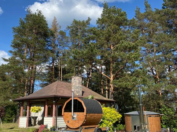 Domek z dodatkowo płatną banią i sauną