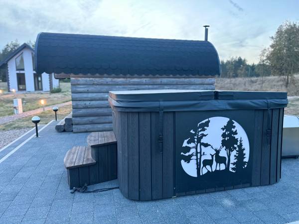 Sauna, gorąca balia z jacuzzi