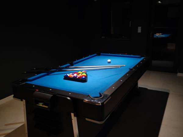 pokój gier bilard