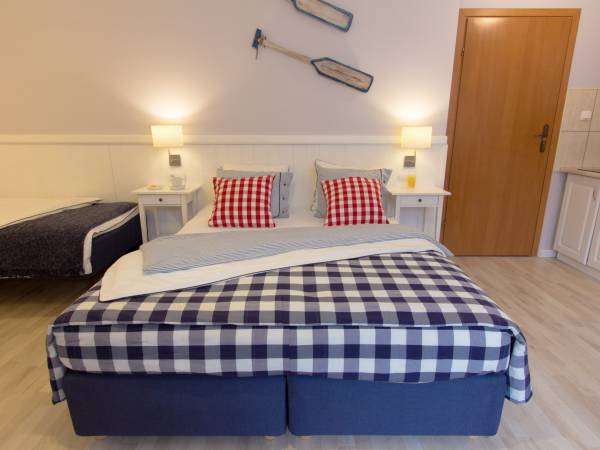 Pokój z aneksem kuchennym