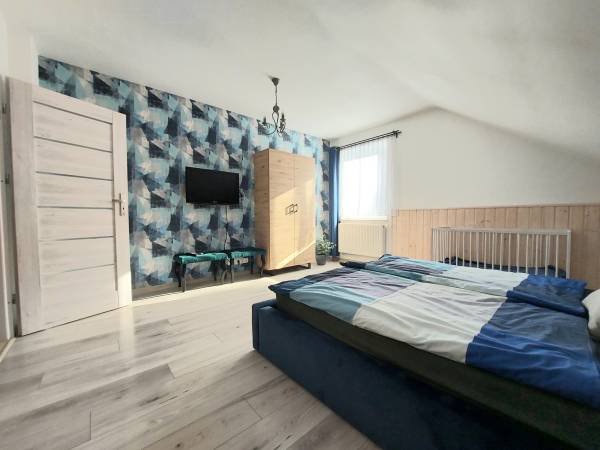 sypialnia nr 1 łóżko małżeńskie