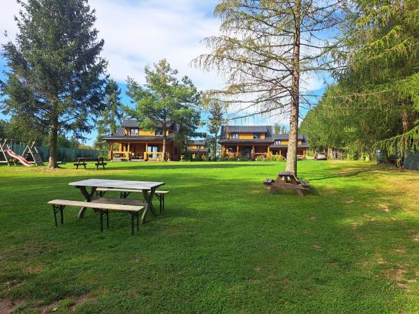 Domki nad jeziorem Silec z własną linią brzegową