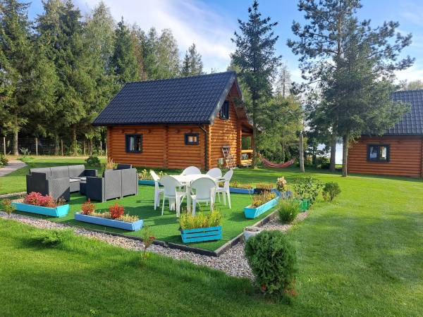 Domki nad jeziorem Silec z własną linią brzegową