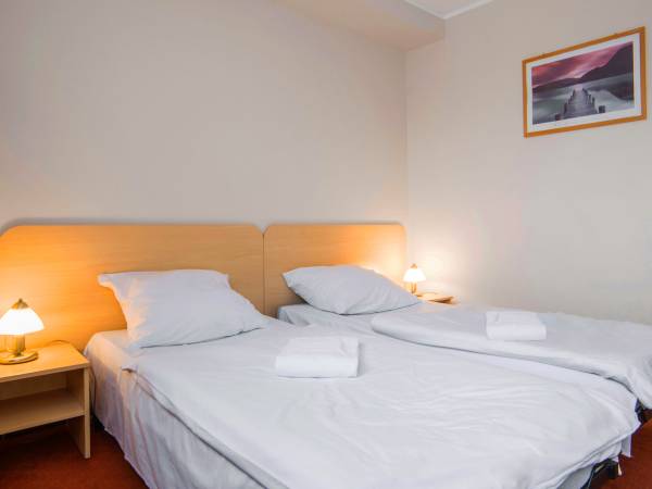 pokój dwu osobowy z łązienką