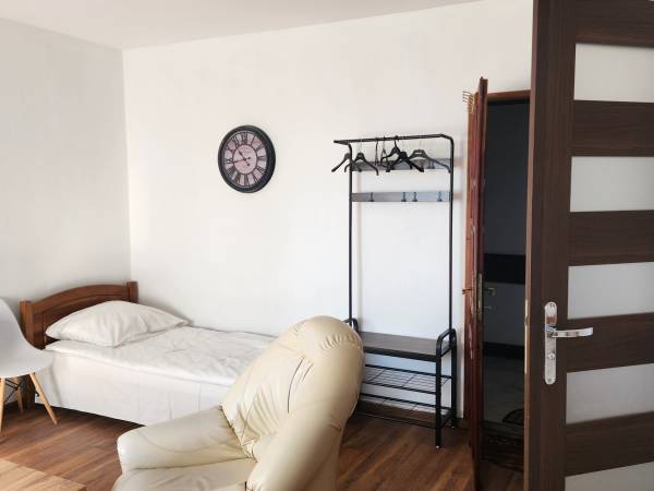 Pokój trzyosobowy z balkonem 