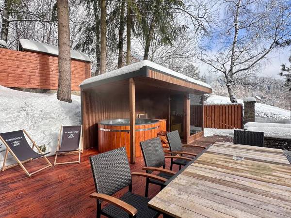 taras wypoczynkowy / sauna/ jacuzzi/grill