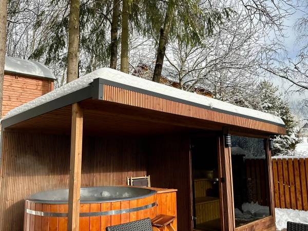 taras wypoczynkowy / sauna/ jacuzzi