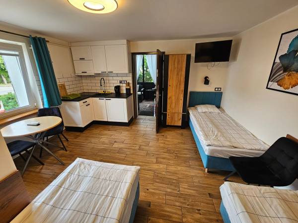 Pokój/studio 3 osobowe nr 2