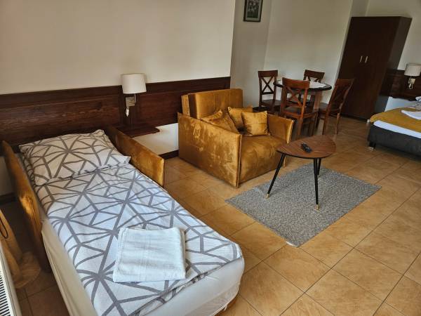 Apartament 4 os. nr 6