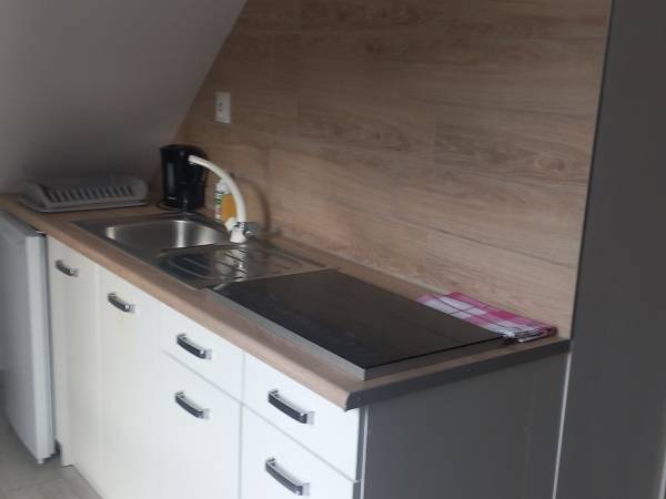 aneks kuchenny pokoj na poddaszu