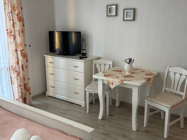 Pokoje Gościnne Pod Strzechą