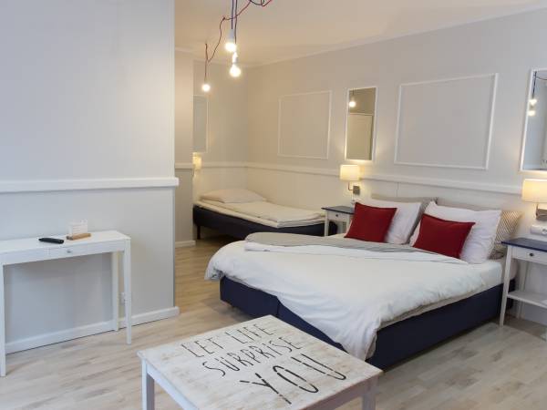 Pokój z aneksem kuchennym