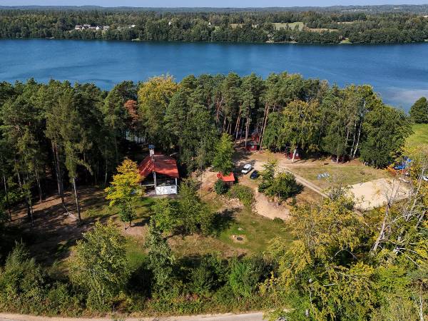 Domki na Kaszubach nad Jeziorem Mausz