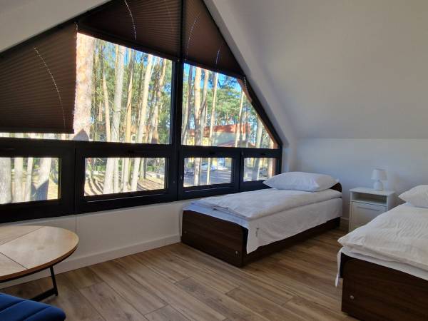 Domek piętrowy 4-osobowy z klimatyzacją