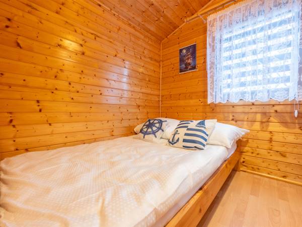 Domki letniskowe pod Sosnami Rusinowo 