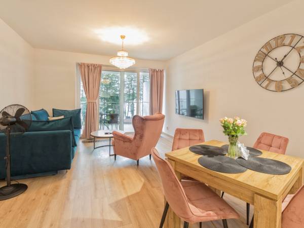 Apartament przy jeziorze nr 2